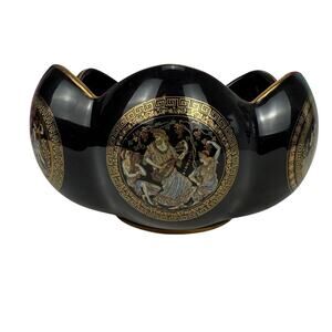 hand-painted Greek porcelain scalloped bowl features 24K gold decoration